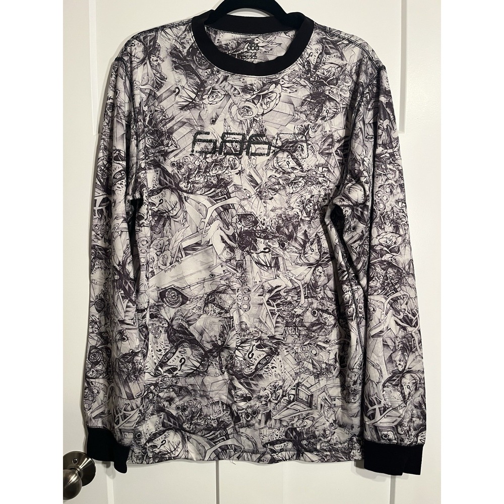 686 Men’s Medium‎ Base Layer Longsleeve Thermal Hike Ski Snowboard Tattoo Print
